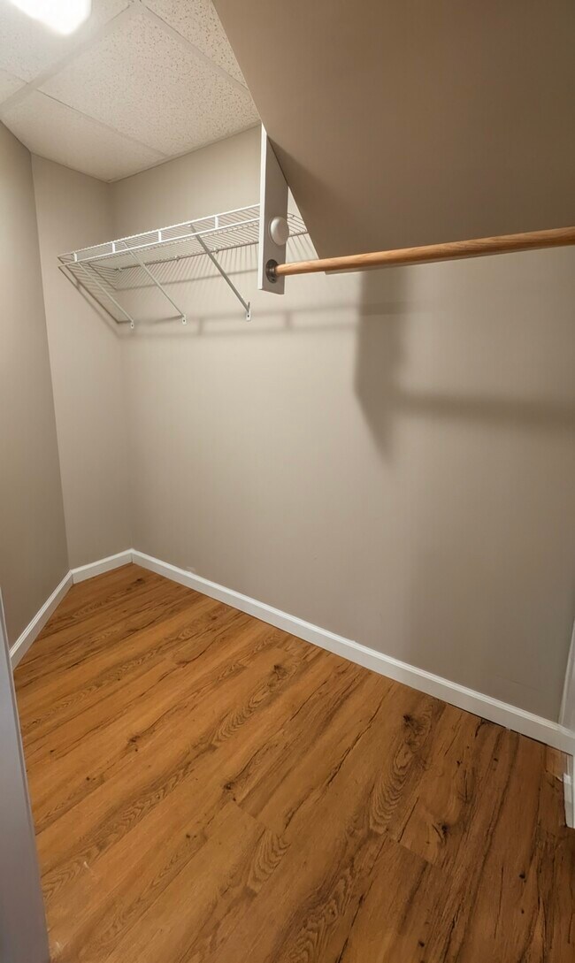 17 Columbus Rd, Woburn, MA 01801 - photo 3