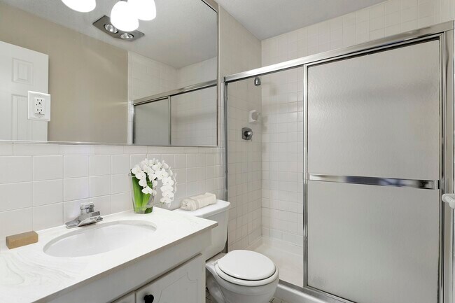 Axon Green, Minneapolis, MN 55416 - photo 7