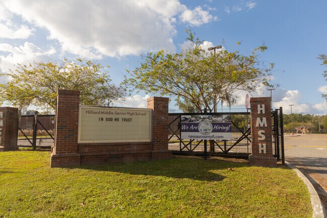 Hilliard Middle/Senior High School provides education in the neighborhood of 
Hillard.