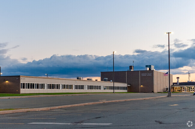 Minisink Valley Elementary School provides education in 
Outlying Orange County.