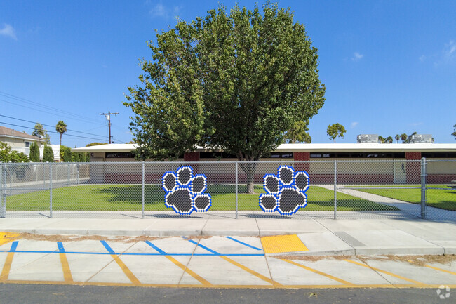 Young students in The Anaheim Resort neighborhood may attend Parkview Elementary School.