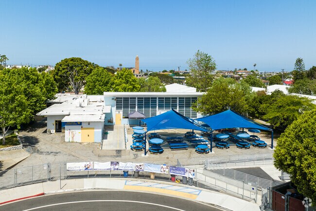 Pacific Elementary School in Manhattan Beach, CA has a second entrance in the back of campus.