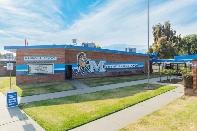 magnolia school