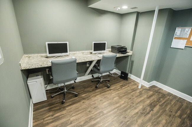 The Vue At Oxon Hill, Oxon Hill, MD 20745 - photo 4