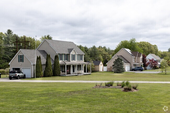 Stratham's real estate market includes many newly built and modern homes.