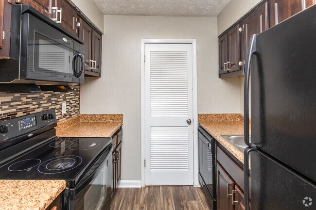 Veritas at East Cobb, Marietta, GA 30067 - photo 4