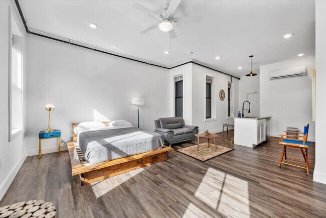 18 W Elder St unit ID1056095P, Cincinnati, OH 45202 - photo 2