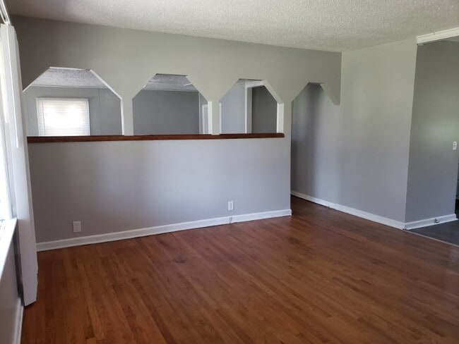 2356 N Prince St, Wichita, KS 67219 - photo 2