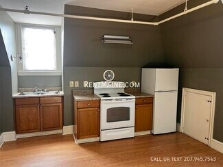 145 Union St Unit 14, Bangor, ME 04401