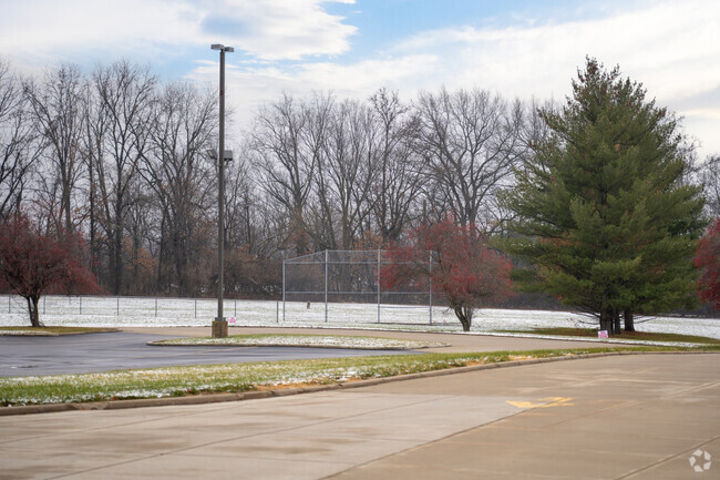 Mid Rivers Elementary School has lots of green space for it's students to enjoy.