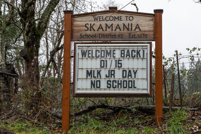 Welcoming signage greats you as you enter Skamania Elementary School.