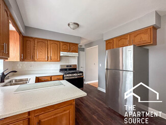 3835 N Narragansett Ave Unit E, Chicago, IL 60634