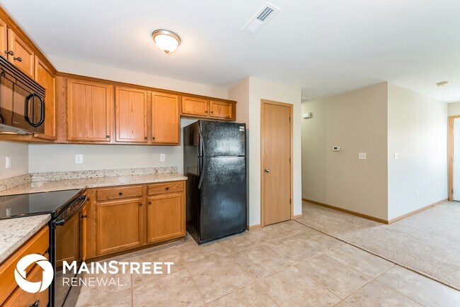 212 Palmer Ct, Pleasant Hill, MO 64080 - photo 7