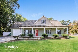 213 W Hoke St, Landis, NC 28088