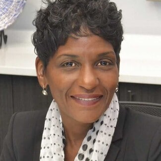 Leslie Landrum