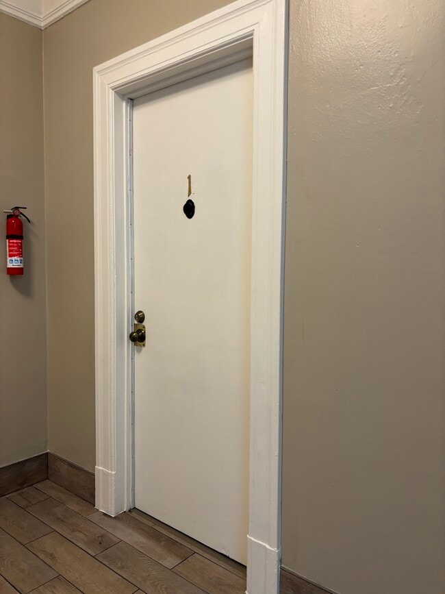 1101 Leavenworth St unit 1, San Francisco, CA 94109 - photo 7