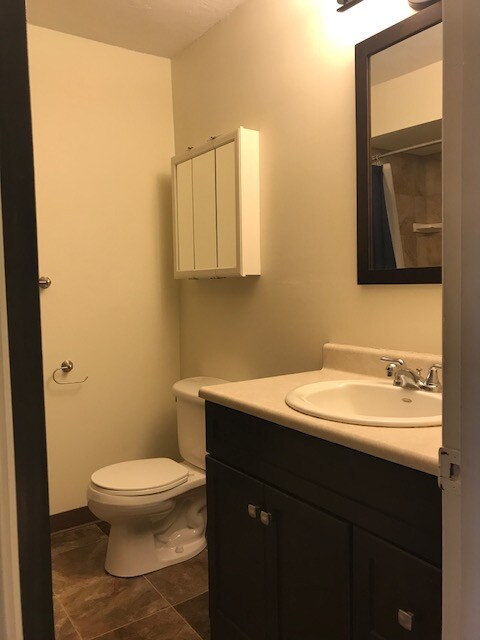 634 W Foulke Ave unit 5, Findlay, OH 45840 - photo 7