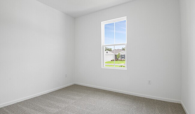 1114 Olivine Ave, Dundee, FL 33838 - photo 7