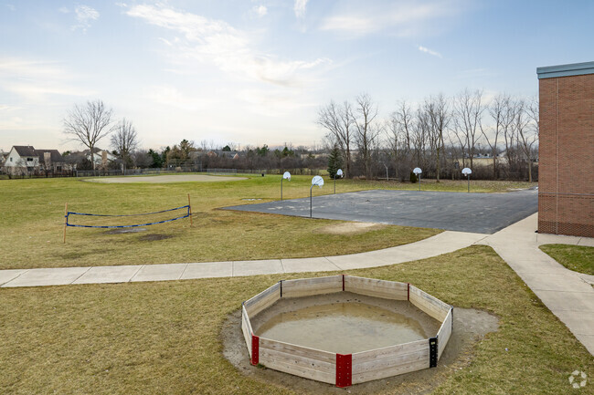 Play area behind Discovery Middle School.