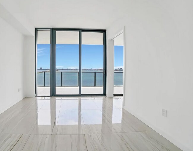 GranParaiso unit 2005, Miami, FL 33137 - photo 5