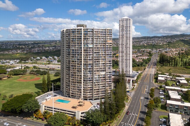 Large condominium towers occupy much of central Waimalu.