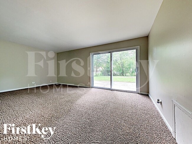 42 Deerpath Rd, Matteson, IL 60443 - photo 5