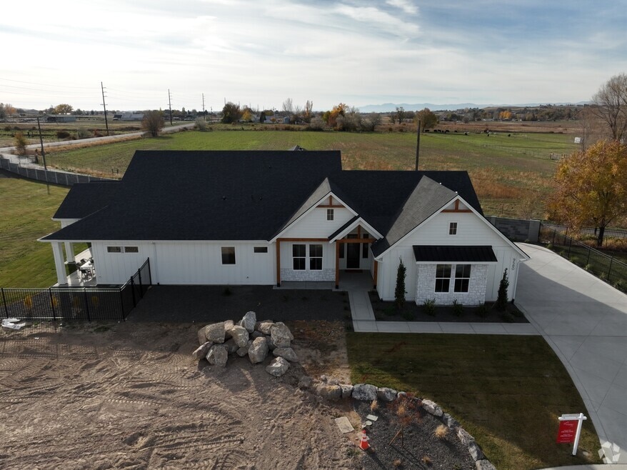 9580 S Prairie Falcon Ave, Nampa, ID 83686 - photo 2