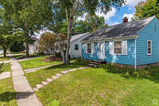 Most homes in Green Bay's Olde Norwood community were built in the 1940's through the 1960's.