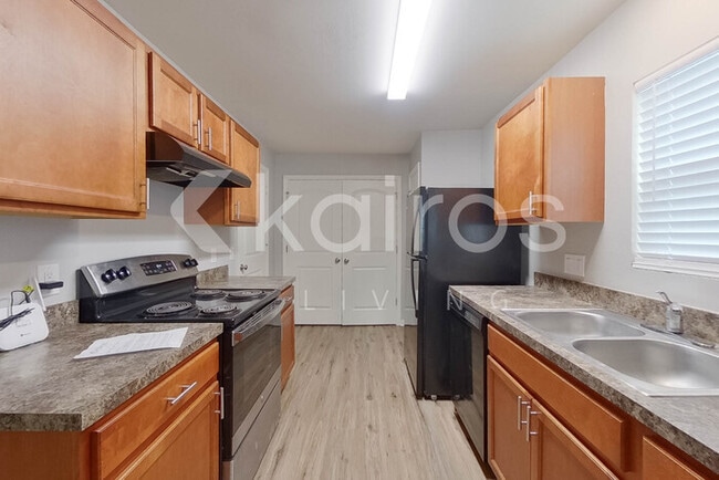 3408 15th St SW, Lehigh Acres, FL 33976 - photo 5