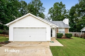 104 Waters Edge Dr, Locust Grove, GA 30248