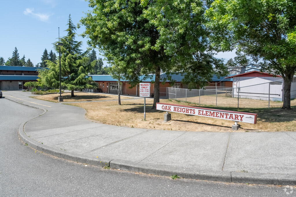 Welcome to Oak Heights Elementary School located in Lynnwood, WA.