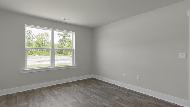 3076 Golden Field Dr, Bolivia, NC 28422 - photo 2