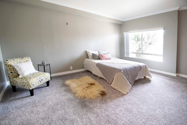 Golden Oaks Apartments, South Pasadena, CA 91030 - photo 5