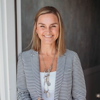 Cate Waggoner-Lee