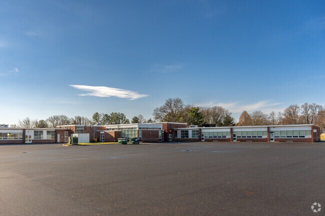 Young students can attend Jarrettown Elementary school in Wyncote