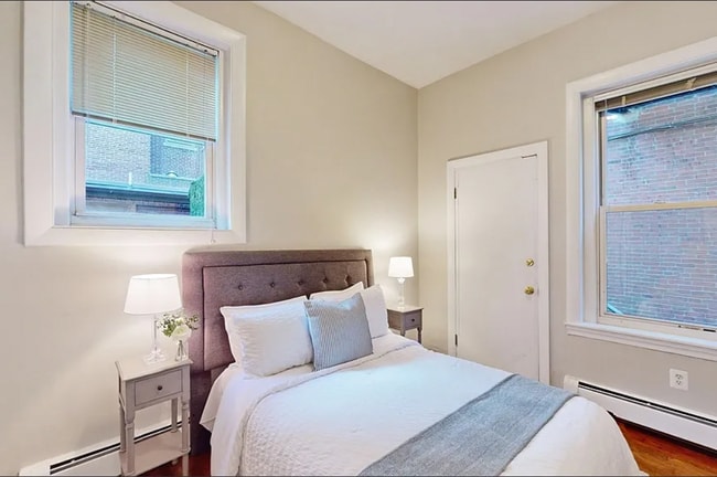 30 Pinckney St unit 30 Pinckney Street, Boston, MA 02114 - photo 4