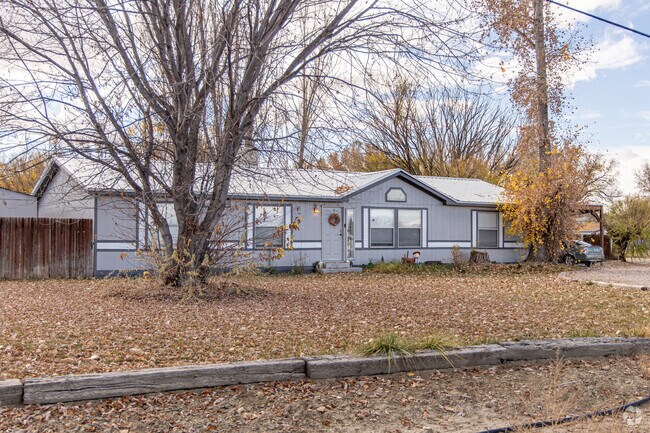 Ranch style homes are popular in West Hammond.