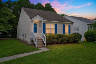 716 Varsity Dr, Wilmington, NC 28403