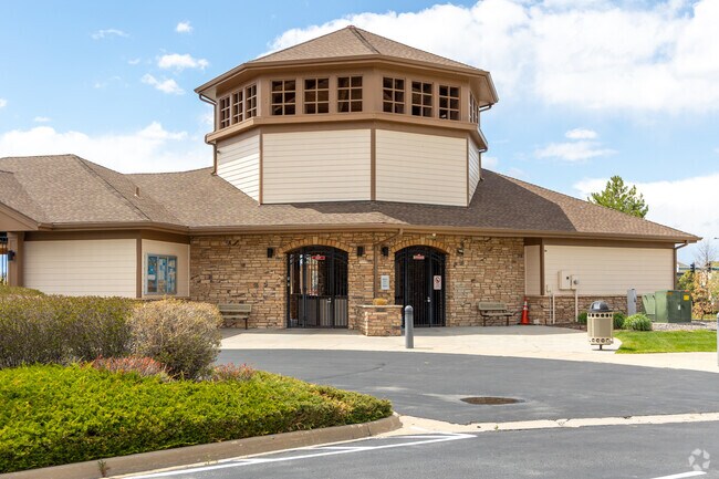 The Villages of Parker neighborhood has a recreation center for its residents to enjoy.