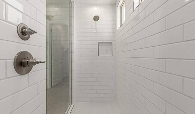 12012 W Parkway Ln, Avondale, AZ 85323 - photo 7