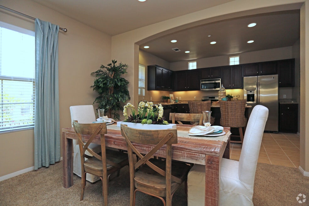 Piazza D'Oro, Oceanside, CA 92056 - photo 1