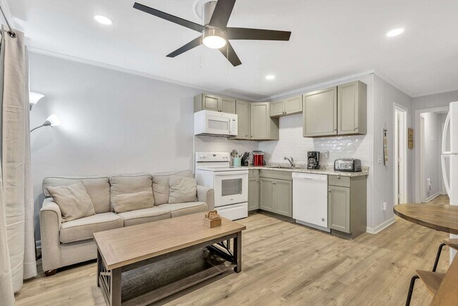 Seaside Villas unit ID1316238P, Hilton Head Island, SC 29928 - photo 2