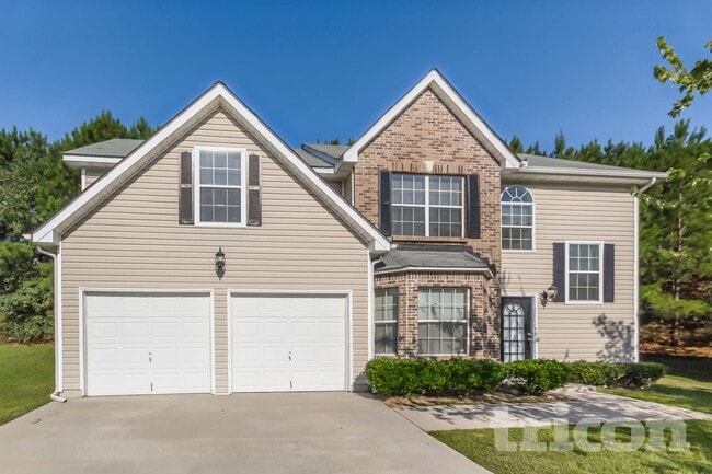 5849 Black Top Way, Fairburn, GA 30213 - photo 2