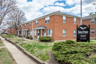 2100 Rhomberg Ave, Dubuque, IA 52001