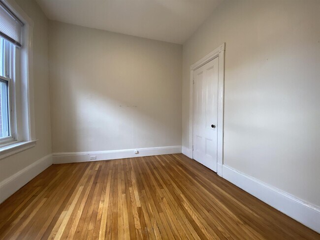 910 Massachusetts Ave unit 1, Cambridge, MA 02139 - photo 7