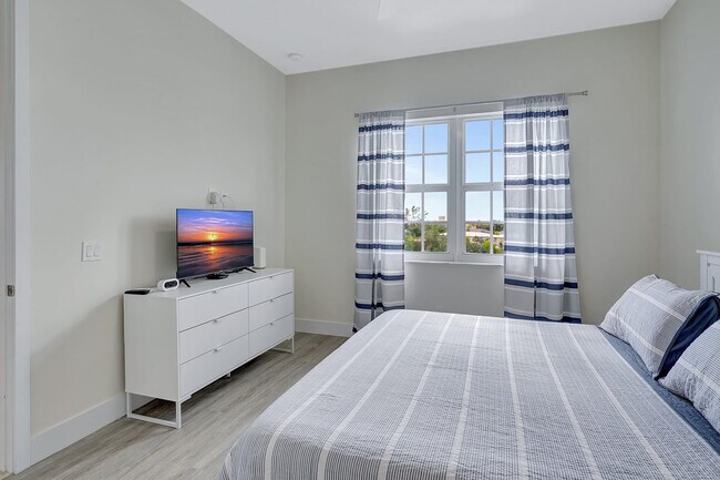 11701 Pasetto Ln unit FL4-ID1049715P, Fort Myers, FL 33908 - photo 2