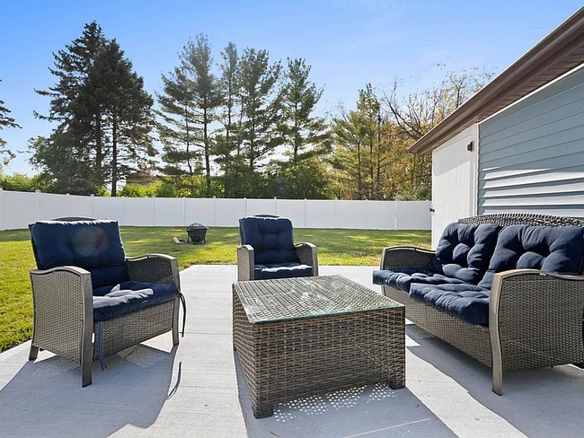 621 Cook St, de Pere, WI 54115 - photo 3