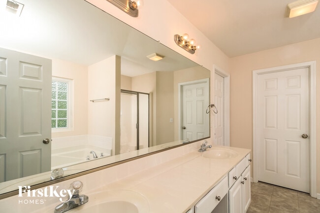 2309 Glen Cove Way, High Point, NC 27265 - photo 7