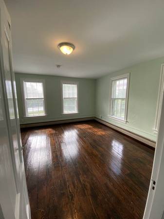 48 Plank Rd, Vergennes, VT 05491 - photo 4