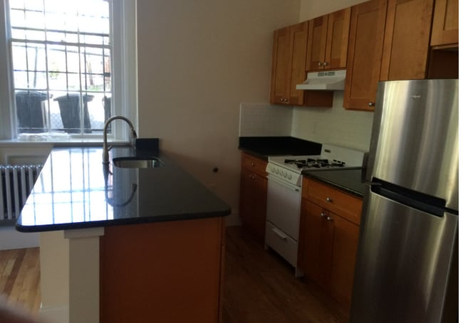 2 Ware St unit 102, Cambridge, MA 02138 - photo 6